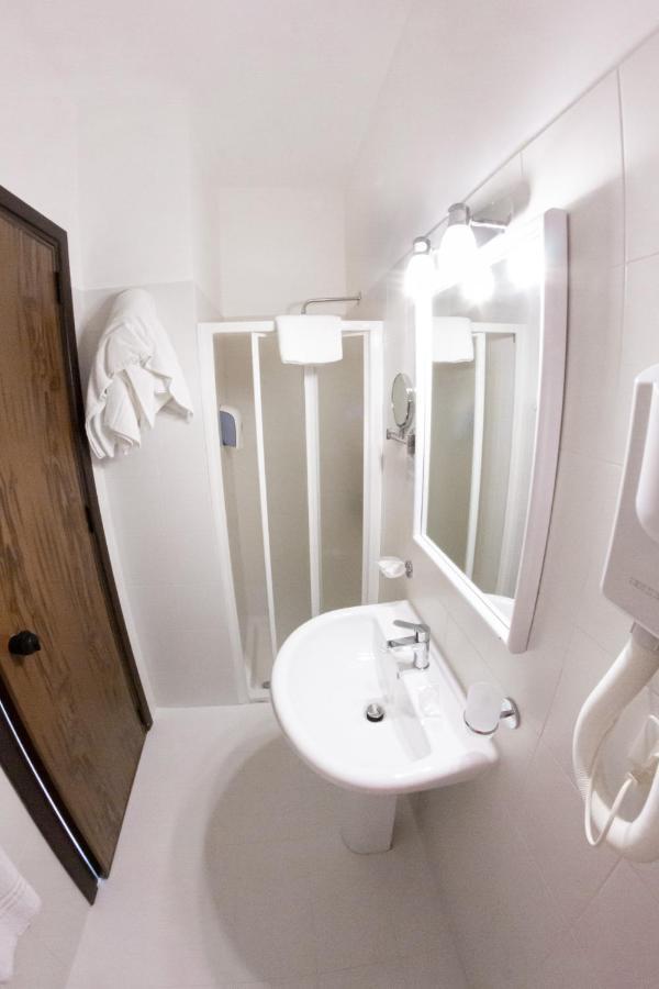 Alba D'Amore Hotel & Spa Lampedusa Bagian luar foto
