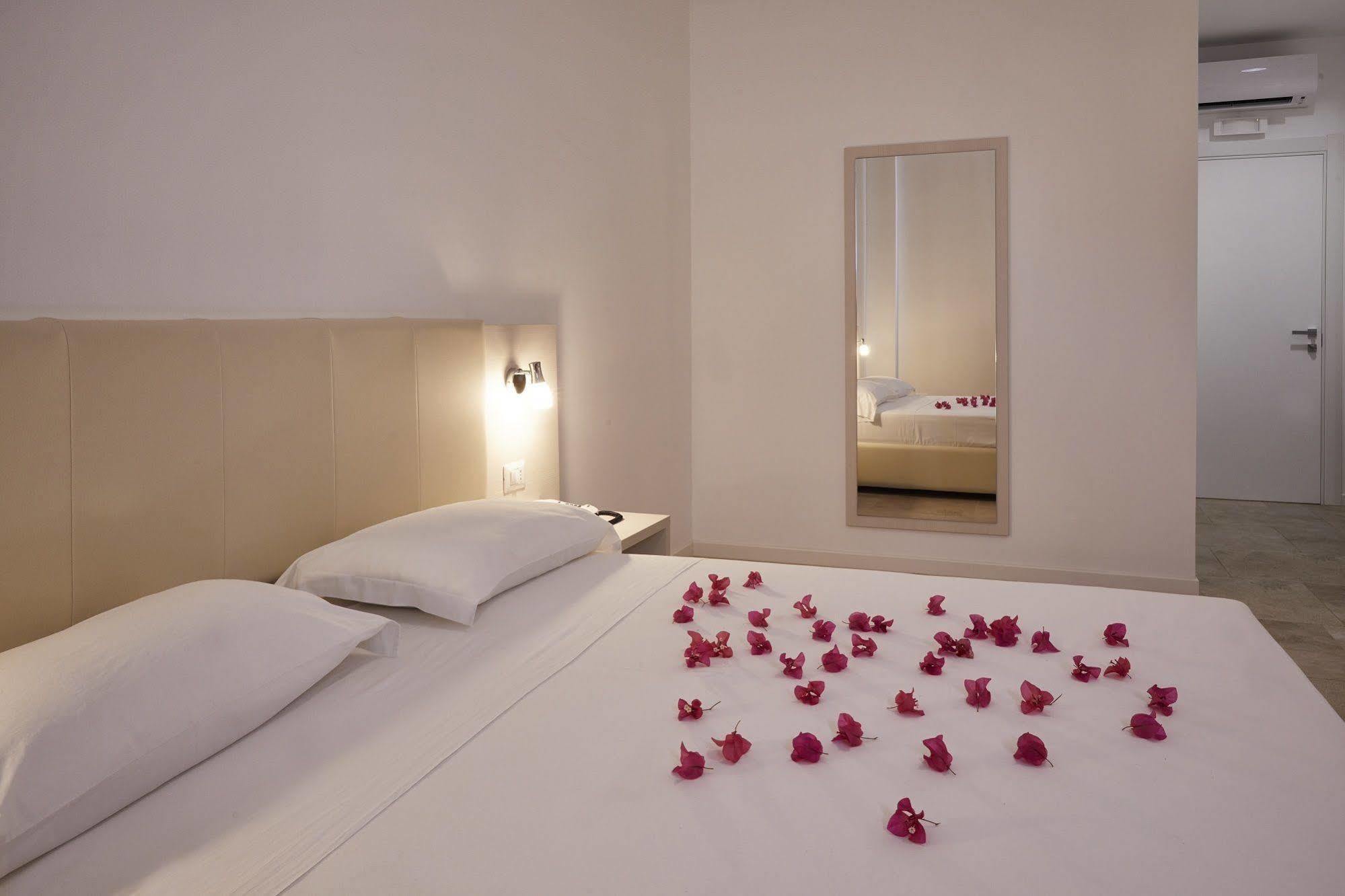 Alba D'Amore Hotel & Spa Lampedusa Bagian luar foto